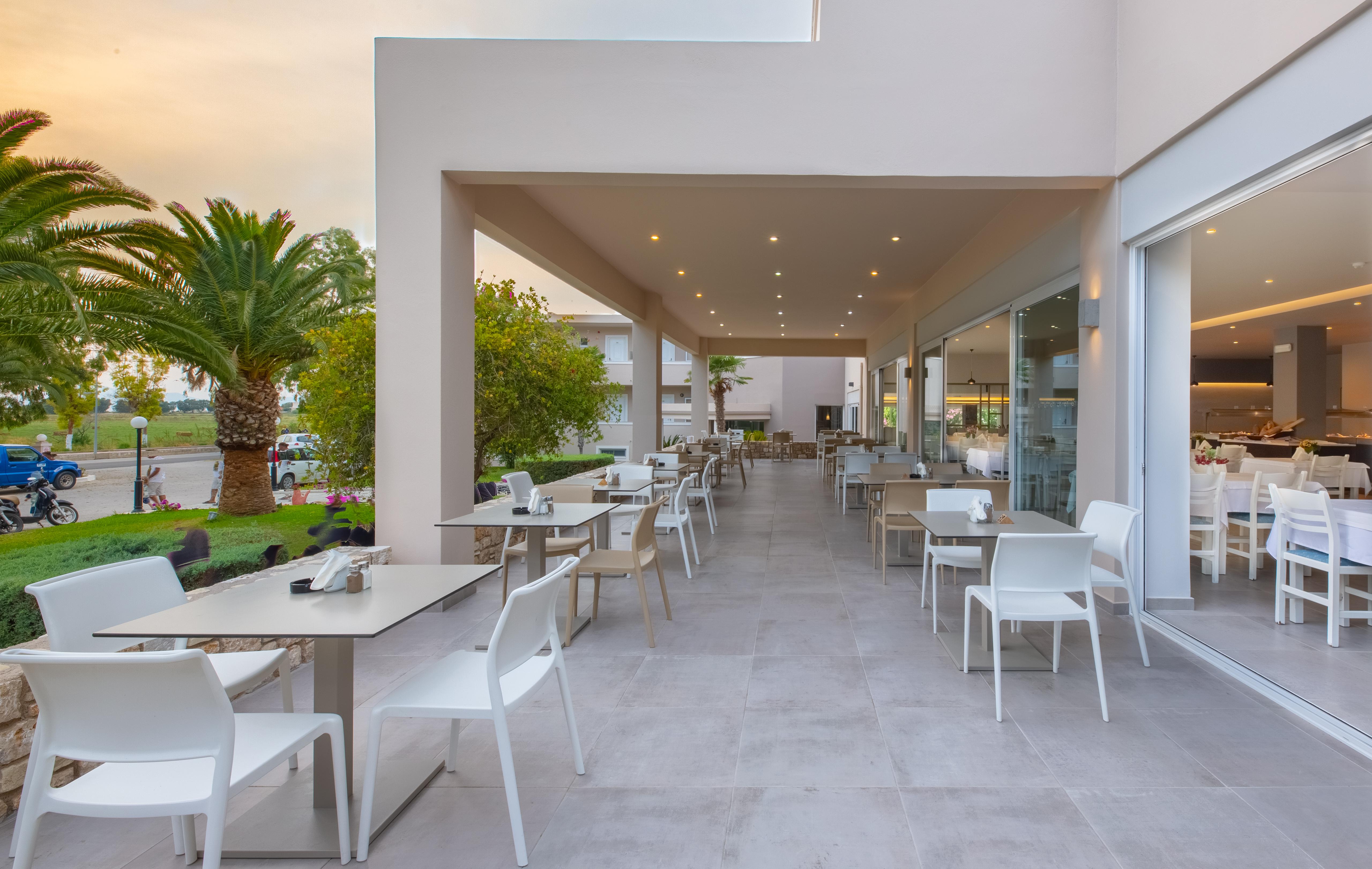 Hotel Esperia มาร์มารี ภายนอก รูปภาพ