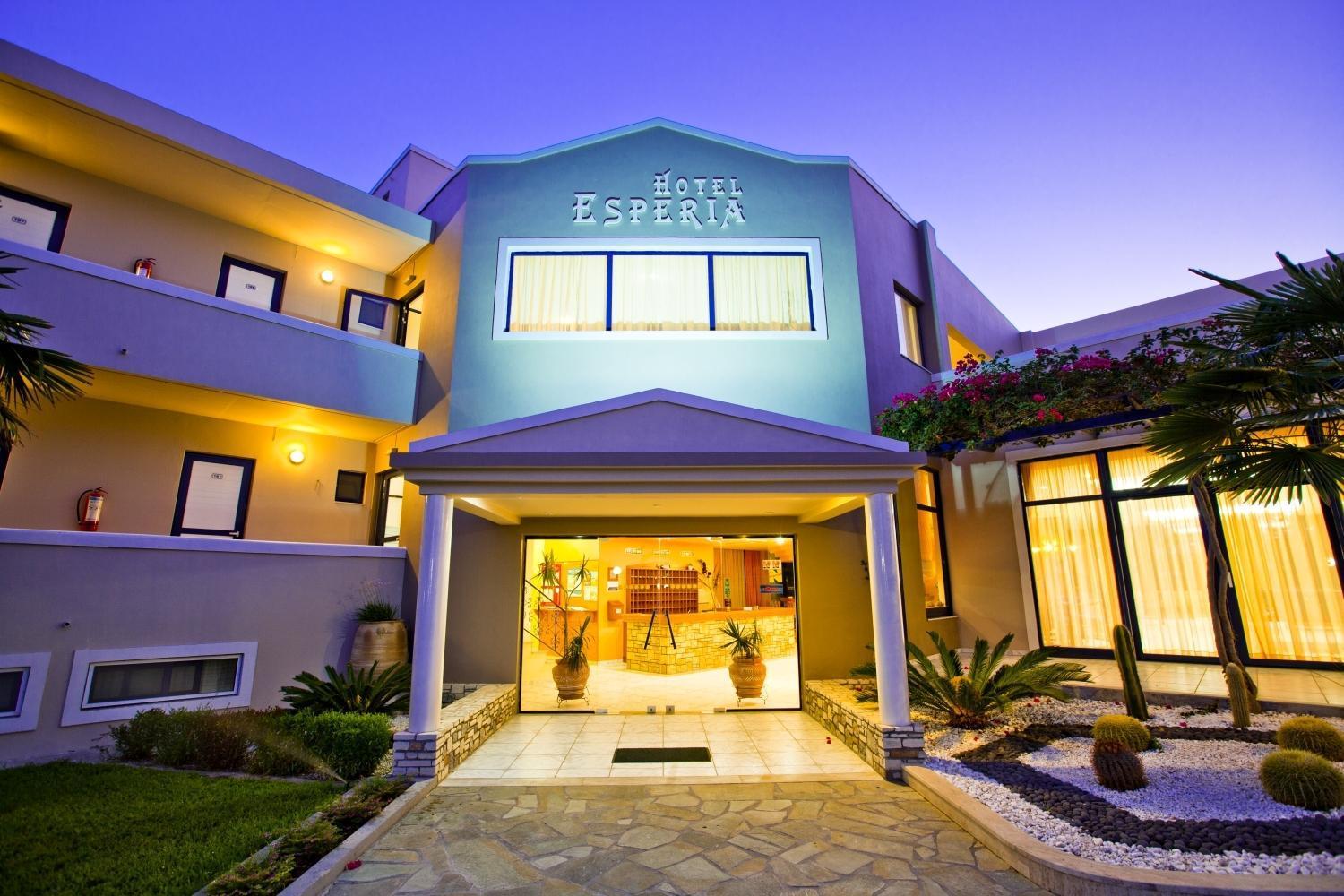Hotel Esperia มาร์มารี ภายนอก รูปภาพ